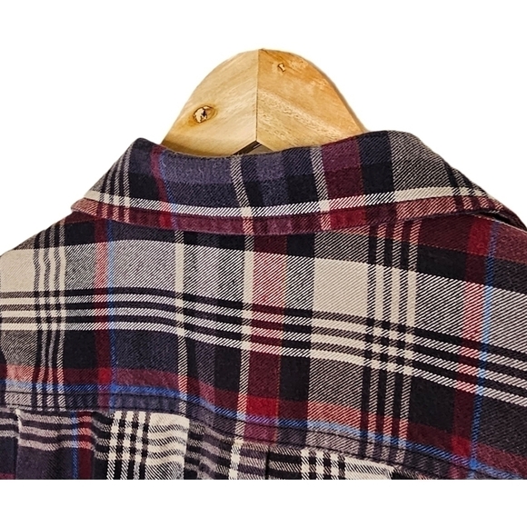 Eddie Bauer classic fit heritage plaid button down shirt size Large - Picture 7 of 10